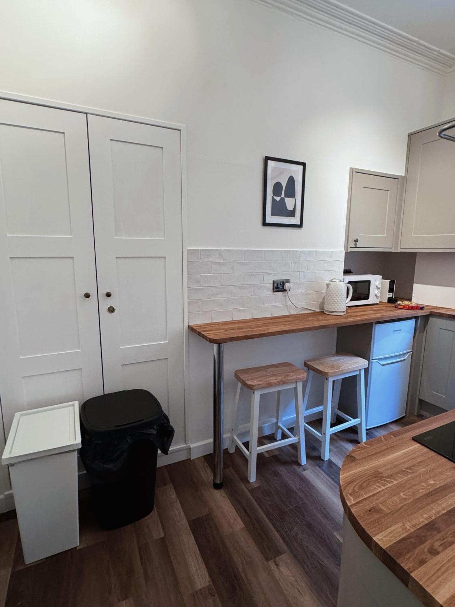 Broad Street Apartment - Central บาธ ภายนอก รูปภาพ