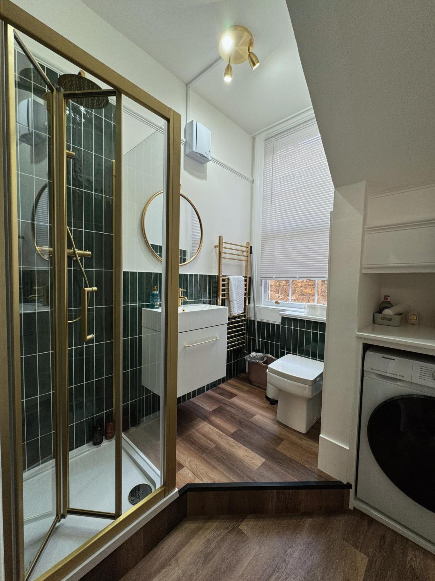 Broad Street Apartment - Central บาธ ภายนอก รูปภาพ